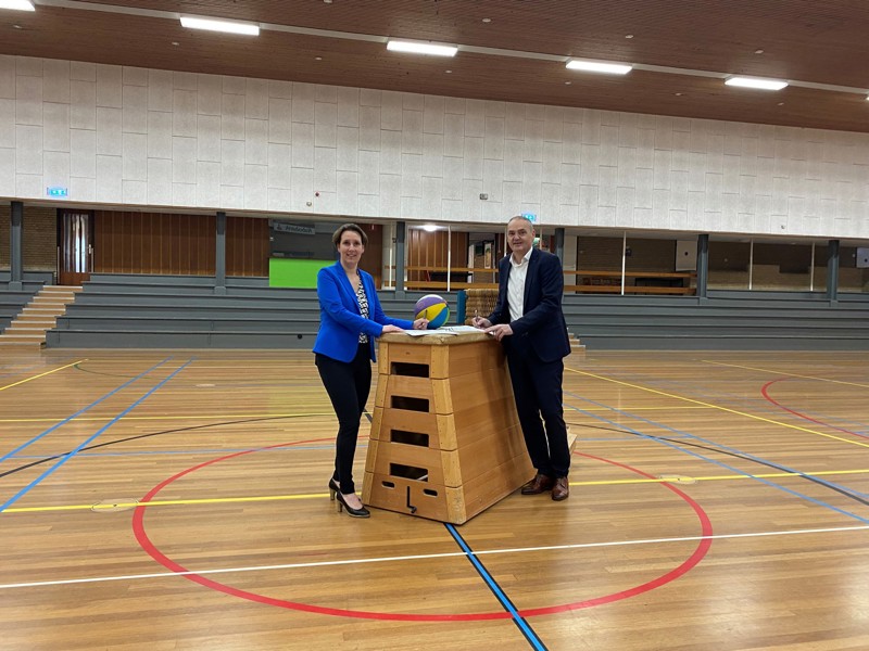 Sporthal de Koel ondertekening