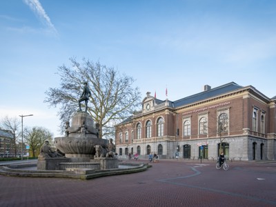 Verbouwing van De Beurs tot Campus Fryslan opgeleverd aan Rijksuniversiteit Groningen
