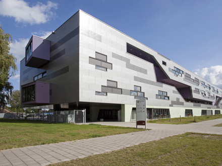 Dr. Nassau College locatie Quintus en sportaccommodatie, Assen