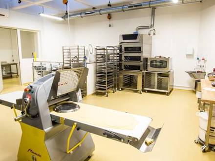Realisatie nieuwe werkplaats sociale bakkerij ‘Blooming Bakery’