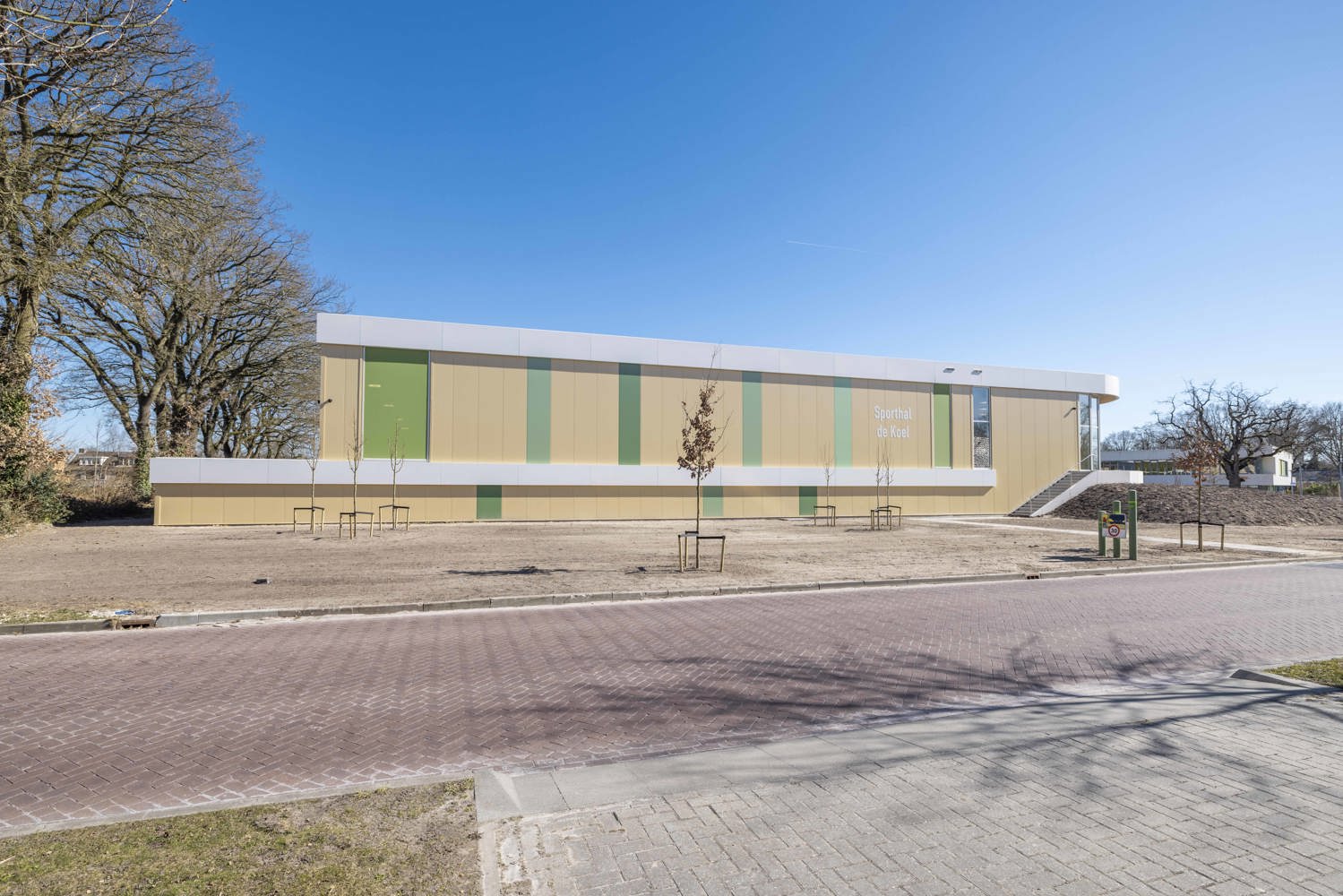 Voorlopig ontwerp sporthal de Koel (AGS Architects)
