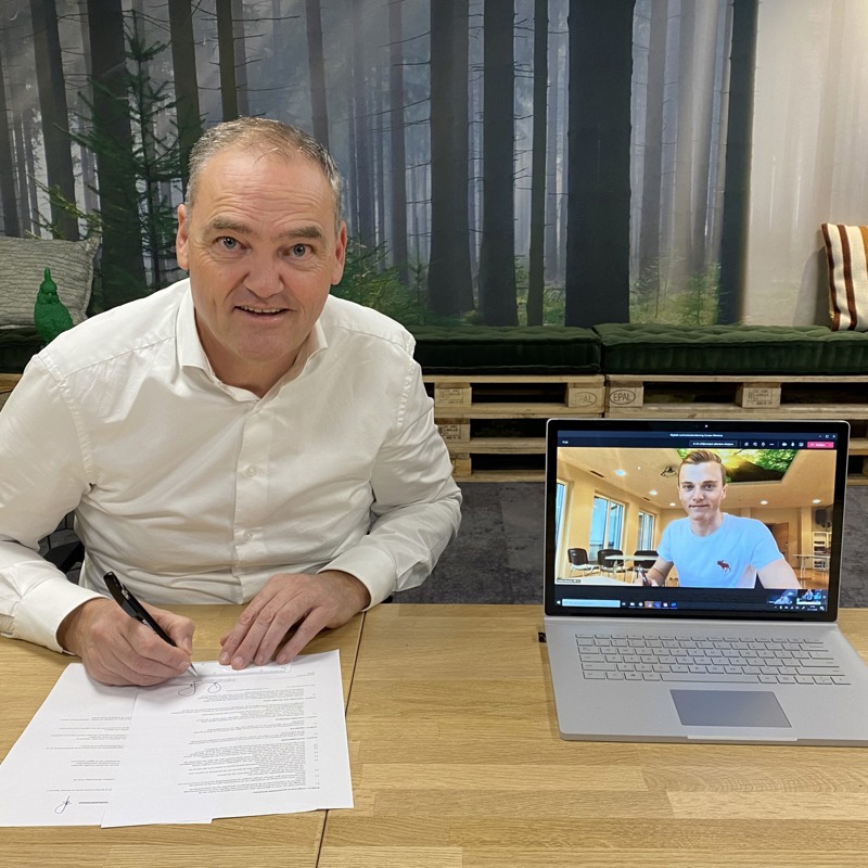 Biense Dijkstra ondertekent