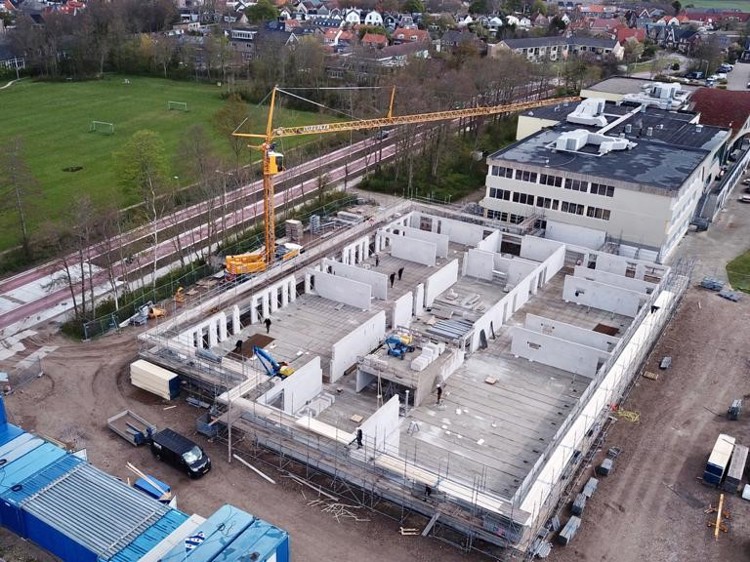 Mei 2021  - 1