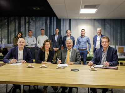 Gemeente Smallingerland en Certe geven startsein voor bouw nieuw laboratorium in Drachten